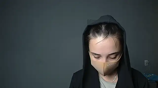 Eva Gloryy online show from October 8, 9:11 am