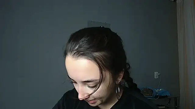 Eva Gloryy online show from November 4, 1:37 pm