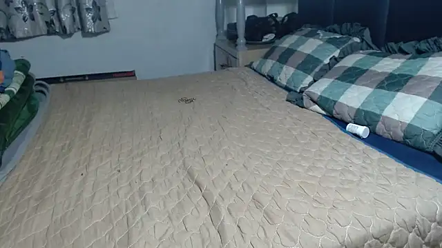 bubblendz1988 online show from October 28, 4:39 pm