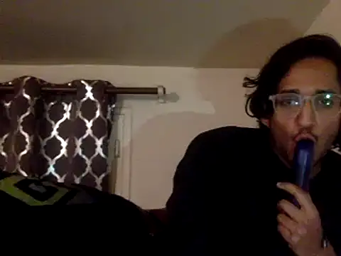 Snapshot of Abdullah07Maxxi chatting on January 17, 7:27 pm Abdullah07Maxxi online show from January 17, 7:27 pm