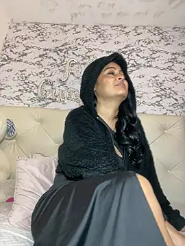 Lili  taylor online show from March 2, 1:17 am