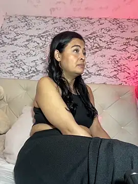 Lili  taylor online show from March 15, 11:34 pm