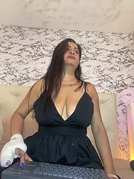 Lili  taylor online show from September 14, 12:55 am