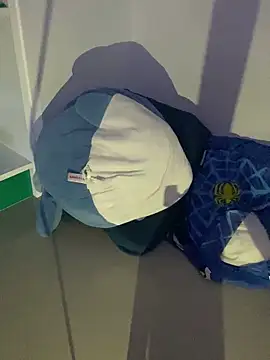 Snapshot of chanentino2 chatting on February 15, 10:00 pm chanentino2 online show from February 15, 10:00 pm