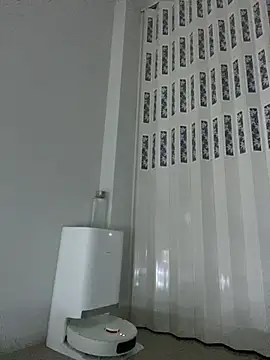 Snapshot of chanentino2 chatting on February 5, 10:11 pm chanentino2 online show from February 5, 10:11 pm