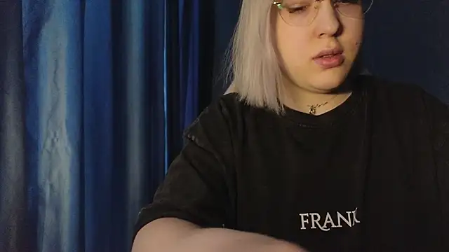 HotBrandyX online show from March 12, 2:17 am