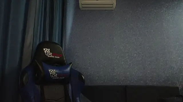 HotBrandyX online show from April 23, 12:29 pm