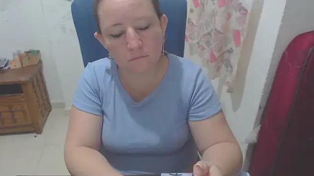 Yohis Kiut25 online show from February 18, 3:26 am