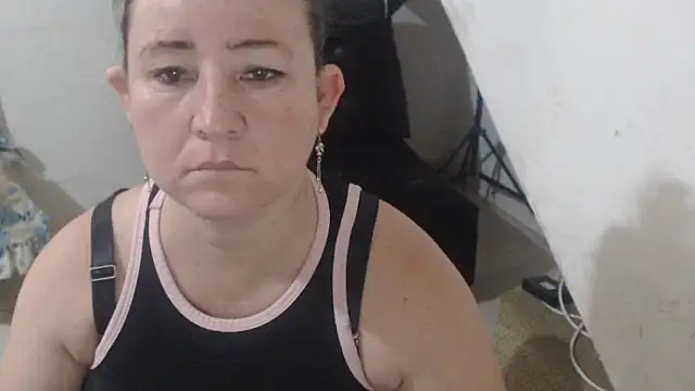 Snapshot of Yohis_Kiut25 chatting on November 7, 4:50 am Yohis Kiut25 online show from November 7, 4:50 am