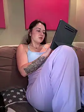 sweetflowers69 online show from May 1, 4:34 pm