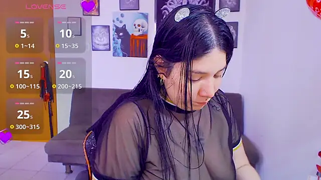 sharonnleon online show from February 20, 7:38 pm