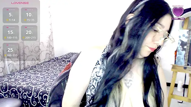 sharonnleon online show from December 4, 3:22 pm