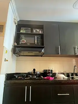 dereckgreen online show from March 31, 4:42 pm