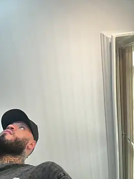 dereckgreen online show from April 7, 4:20 pm