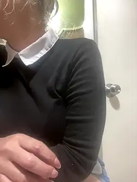 viktoria davis  online show from January 8, 10:38 pm