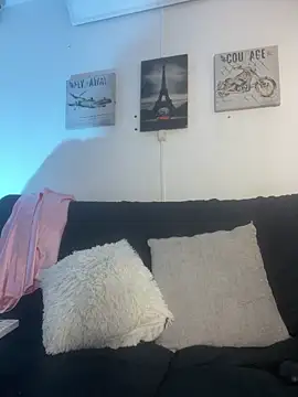 viktoria davis  online show from May 8, 12:36 am