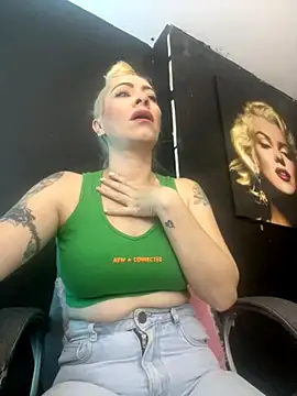 viktoria davis  online show from October 3, 10:11 pm