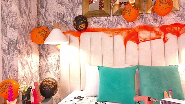 Pocahontas BGB online show from October 24, 8:30 pm