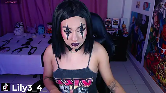 lily3 4 online show from November 11, 7:03 am