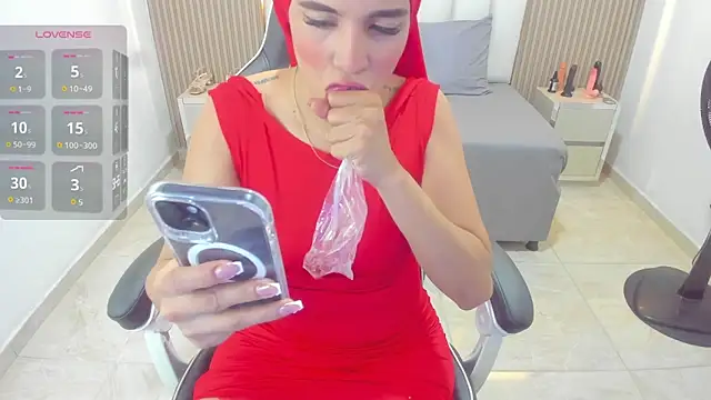 Zulema hamdi online show from February 12, 10:15 am