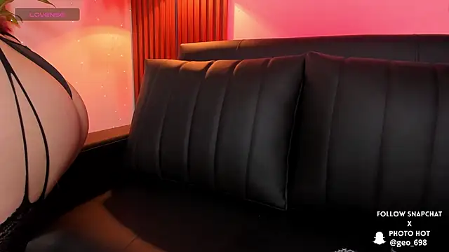 Snapshot of Georgina_caruso chatting on September 23, 3:46 am Georgina caruso online show from September 23, 3:46 am