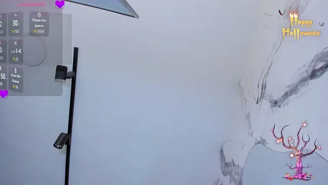 DalayMoore online show from October 19, 7:38 pm