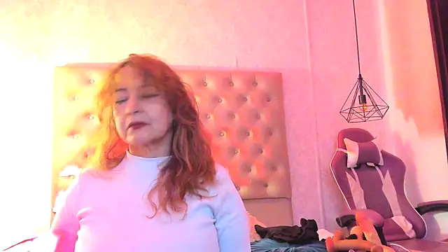 Dayana  Ospina online show from November 29, 7:36 pm