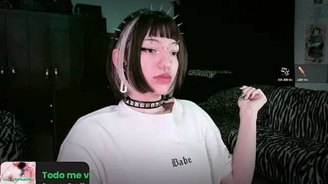 roxy toxic online show from April 21, 11:55 pm