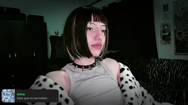 roxy toxic online show from May 15, 10:52 pm