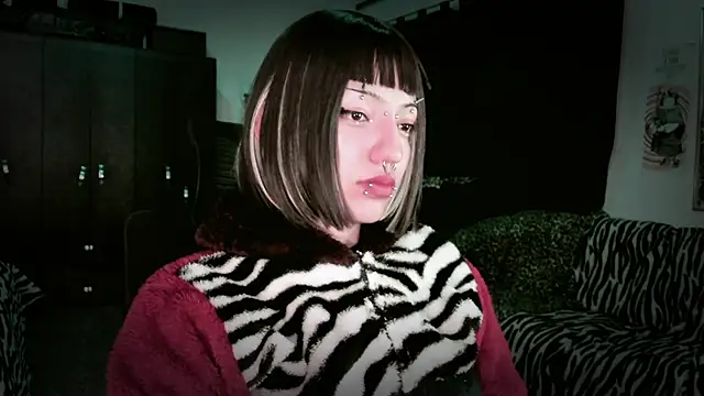 roxy toxic online show from May 21, 12:41 am