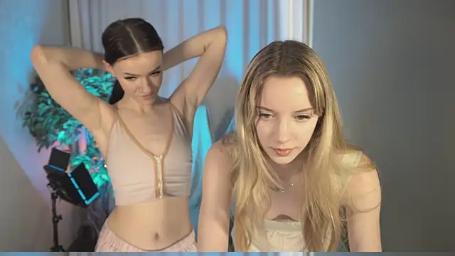 katt  y online show from March 2, 8:38 am