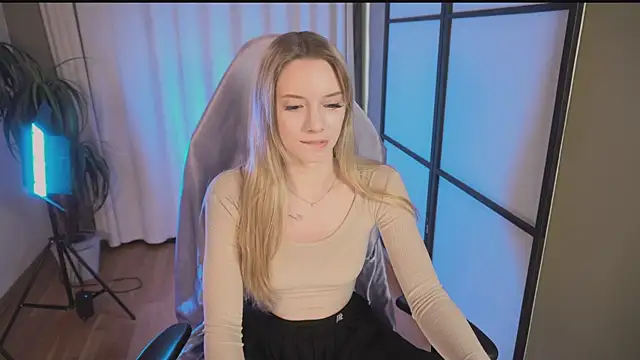 katt  y online show from February 25, 12:27 pm