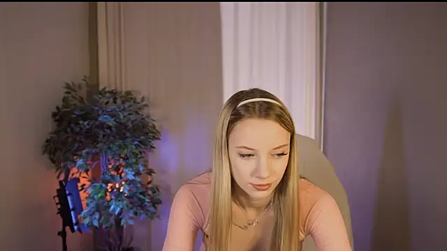 katt  y online show from March 18, 12:28 pm