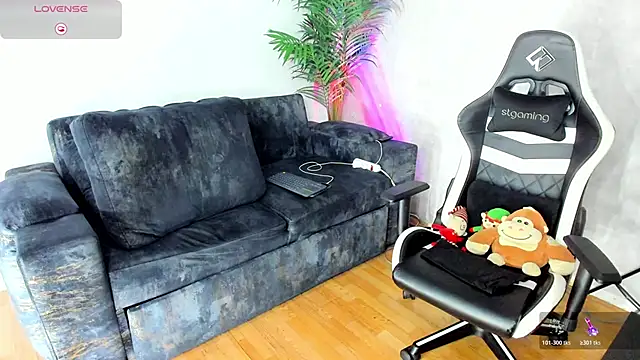 Snapshot of owen_freid chatting on October 17, 9:38 pm owen freid online show from October 17, 9:38 pm