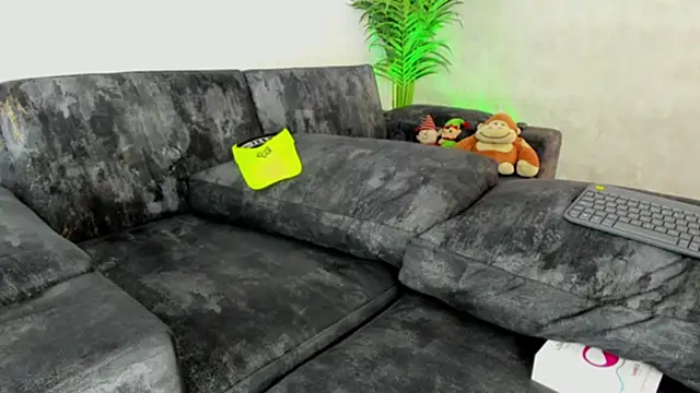 Snapshot of owen_freid chatting on March 14, 2:53 am owen freid online show from March 14, 2:53 am