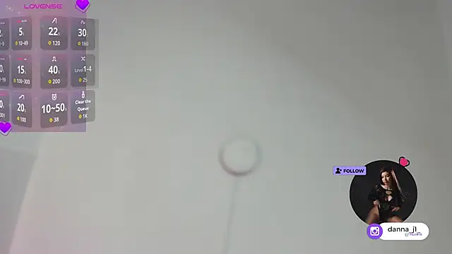 DannaJhonson1 online show from February 5, 7:10 pm