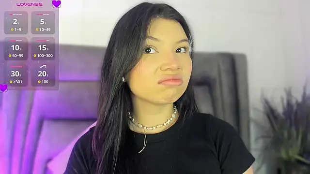 DannaJhonson1 online show from January 9, 7:10 pm