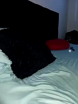 manu stiv online show from March 10, 3:32 am