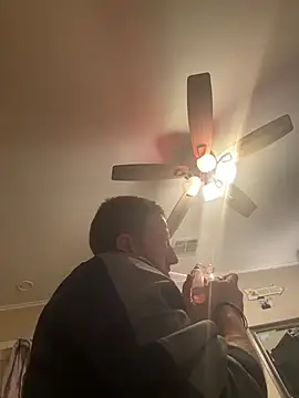 Snapshot of biggzee6 chatting on February 16, 5:00 pm biggzee6 online show from February 16, 5:00 pm