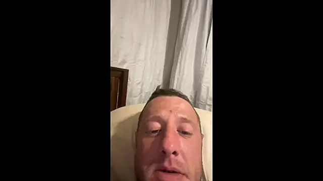 biggzee6 online show from April 4, 1:45 am