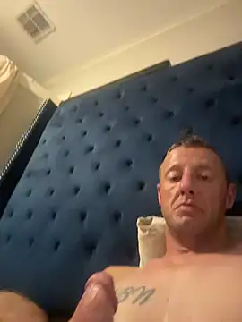 biggzee6 online show from June 10, 4:24 am