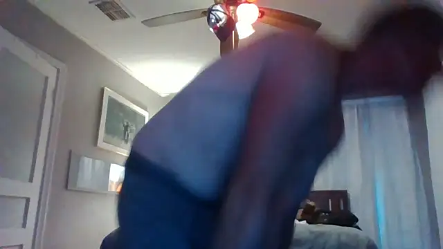 biggzee6 online show from May 17, 12:27 pm