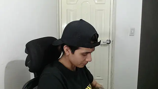 Dha lia0 online show from January 20, 4:32 am