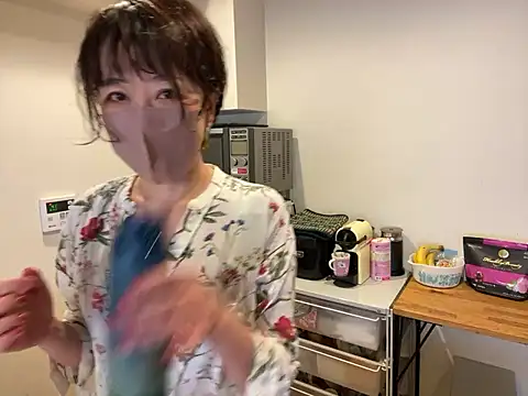Snapshot of daako_oO chatting on October 12, 2:57 am daako oO online show from October 12, 2:57 am
