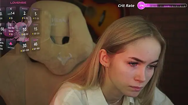 DakotaaJohnnson online show from October 29, 11:42 am