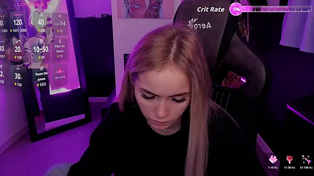 DakotaaJohnnson online show from November 7, 8:41 am