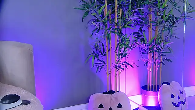 Snapshot of PatriciaSpice chatting on November 27, 5:08 am PatriciaSpice online show from November 27, 5:08 am