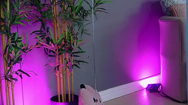 Snapshot of PatriciaSpice chatting on November 16, 4:28 am PatriciaSpice online show from November 16, 4:28 am