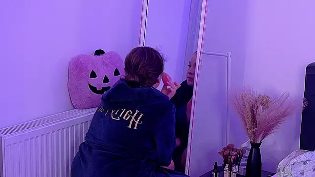 PatriciaSpice online show from April 15, 3:01 am