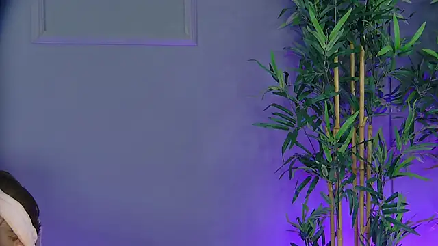 Snapshot of PatriciaSpice chatting on December 1, 4:35 am PatriciaSpice online show from December 1, 4:35 am